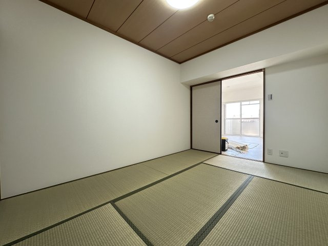 エルシー糀台1・401号棟の和室