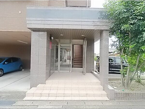 レージュ新栄町　　刈谷市近郊の賃貸はクラスホーム刈谷店のエントランス