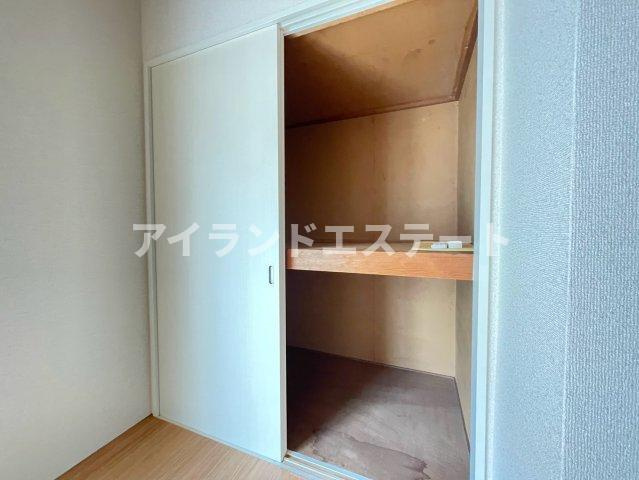 サニーハイム　女性限定　バストイレ別　南向きの収納