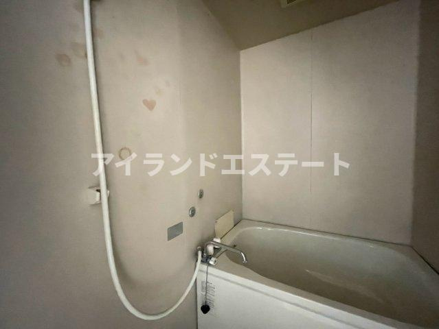 サニーハイム　女性限定　バストイレ別　南向きの浴室