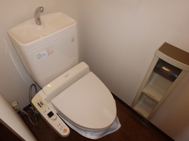 シャーメゾン川面のトイレ