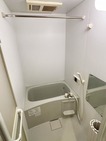 ☆浴室乾燥・追い焚き機能が付いてます☆※参考写真