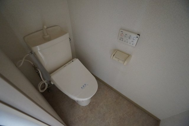 ウィスタリア西谷　B棟のトイレ