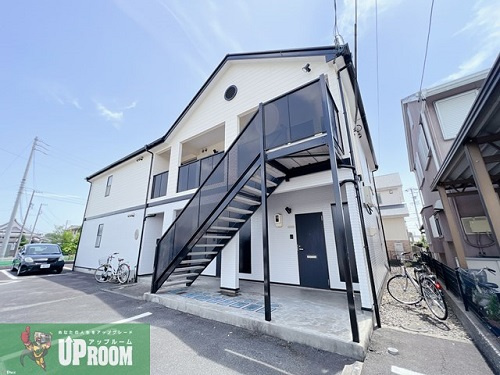 春日井市堀ノ内町１丁目のアパート