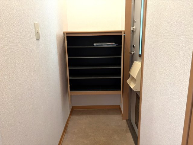 シェソワ西谷A棟の玄関