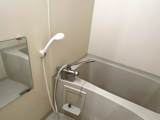 シェソワ西谷A棟の浴室