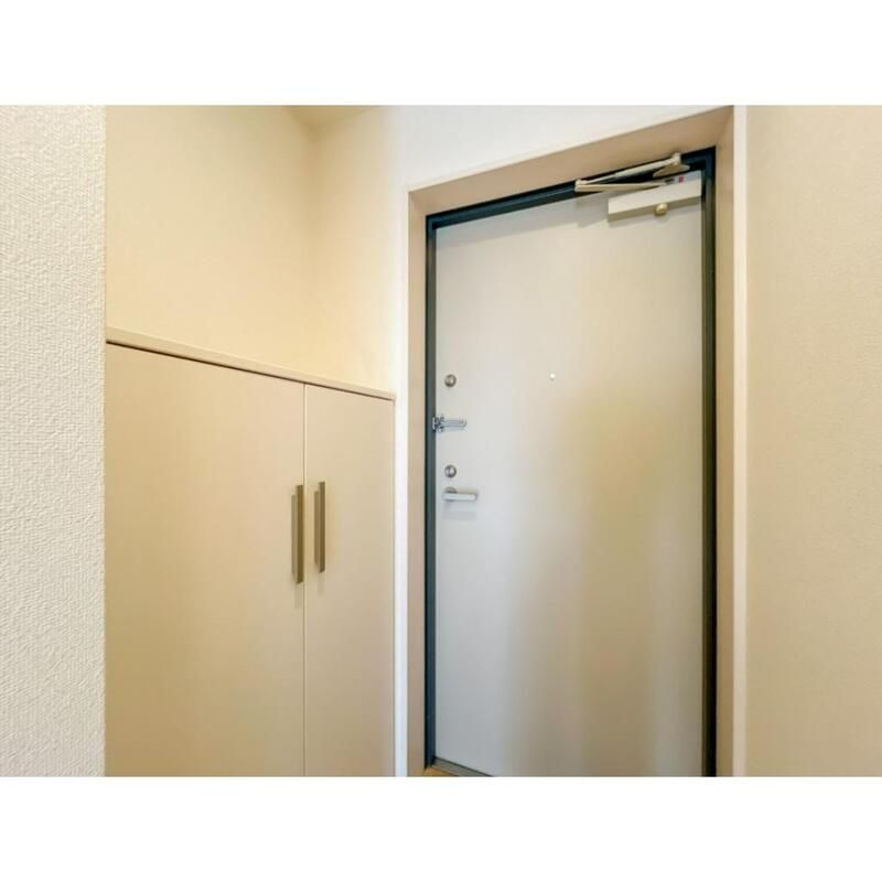 ディアコート西宮北口の玄関
