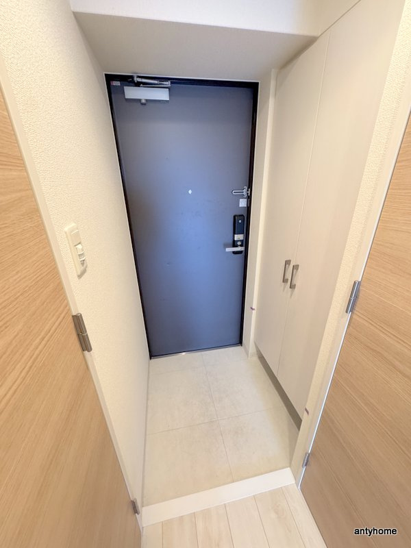 エスリード南堀江グランツ　仲介手数料無料の玄関