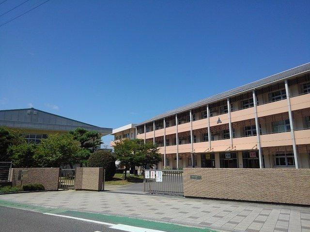 ブリーゼ　Ⅱの周辺|観音寺市立柞田小学校まで1800m