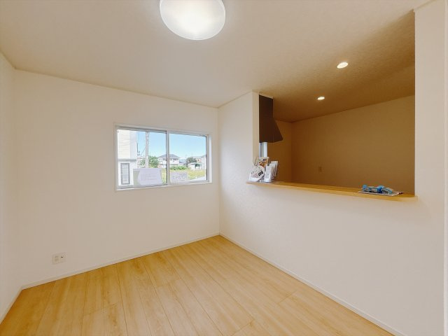 【新築戸建】上里町勅使河原第18　のダイニング|■ダイニング｜忙しい朝でもご家族そろってお食事を楽しんでいただける、ゆとりあるダイニングスペース。
