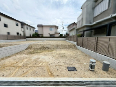 【駐車場】 | 日置荘原寺町　新築一戸建 | お客様にとって最良のマイホームが見つかりますよう、イエストアが全力でお手伝いさせていただきます！いつでもお気軽にお問い合わせ下さい♪