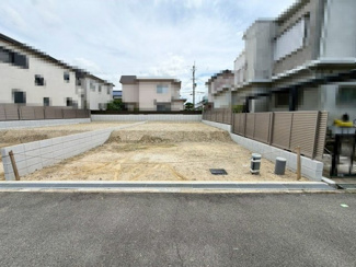 【駐車場】 | 日置荘原寺町　新築一戸建 | ゆとりのある洗面室ですよ♪朝の身支度もスムーズにできますね！