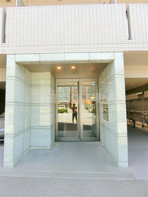 ルーブル東蒲田のエントランス