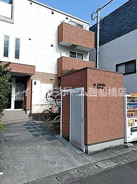 サンタリタ舞浜のエントランス