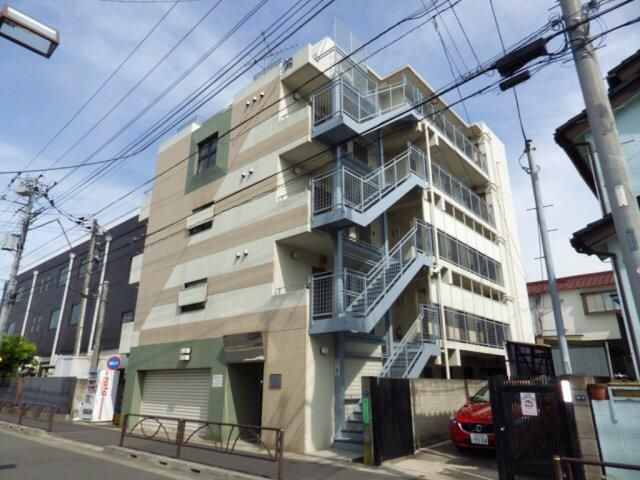 パレ・ドール東金町Ⅱの外観