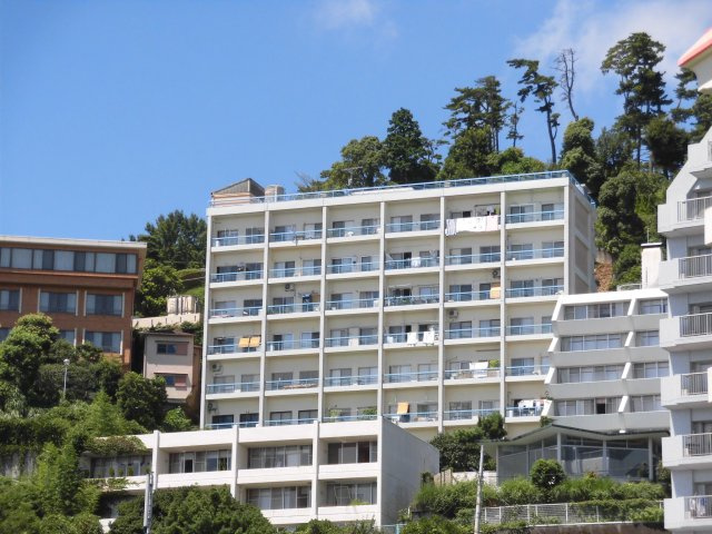 伊豆山コーポラスの外観