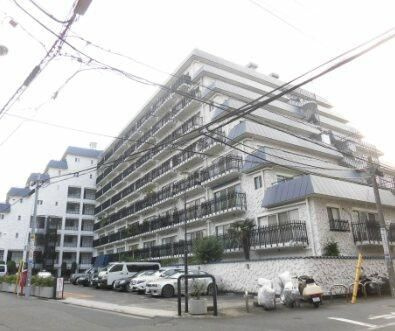 秀和恵比寿レジデンスの外観