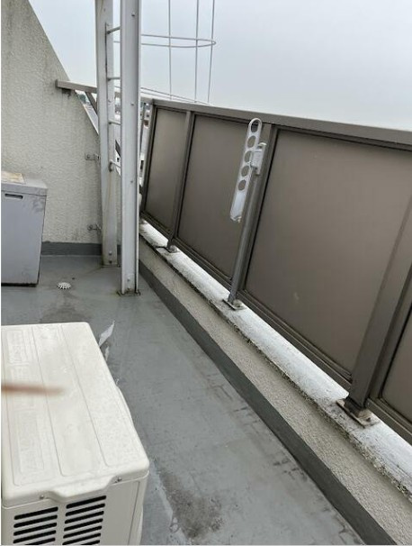 石川マンションのバルコニー