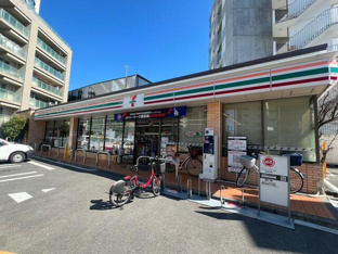 セブンイレブンまで300m