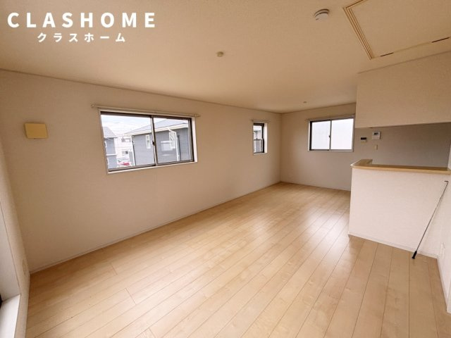 神明町５丁目戸建　　刈谷市の賃貸ならクラスホーム刈谷店の居間・リビング
