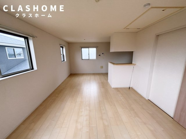 神明町５丁目戸建　　刈谷市の賃貸ならクラスホーム刈谷店の居間・リビング