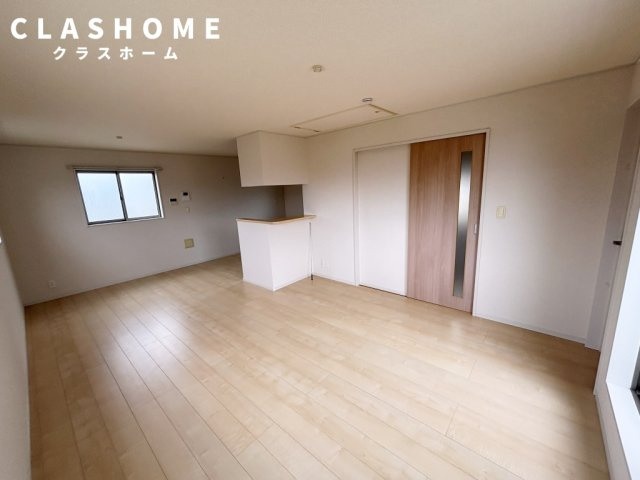 神明町５丁目戸建　　刈谷市の賃貸ならクラスホーム刈谷店の居間・リビング