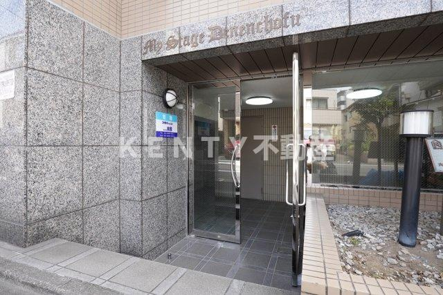【エントランス】 | マイステージ田園調布 | 清潔なエントランスです