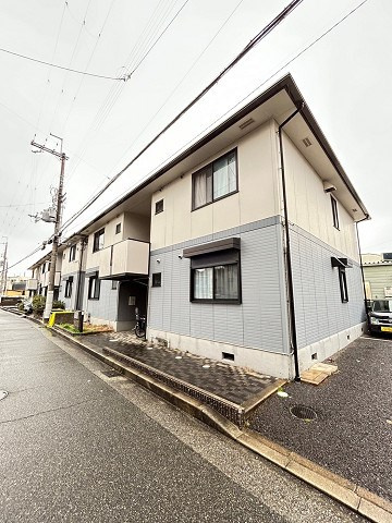 ネクステージ御園の外観