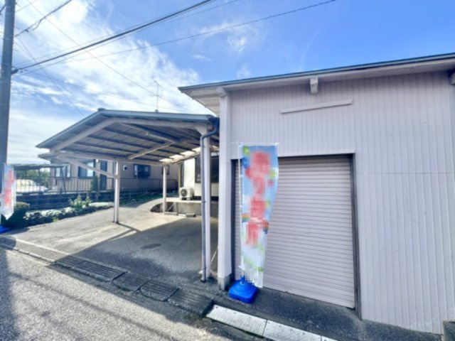 【中古戸建】足利市常見町3丁目の外観|■物置｜物置は倉庫、作業場としても活用いただけます♪