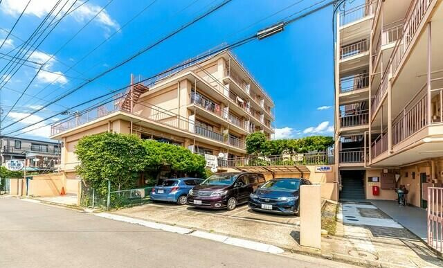 鶴見光風台マンションの外観