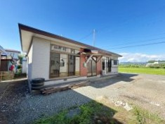 【外観】 | 大館市釈迦内字高館下8-27・中古住宅☆期間限定現況販売☆