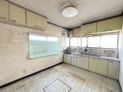 【キッチン】 | 大館市釈迦内字高館下8-27・中古住宅☆期間限定現況販売☆
