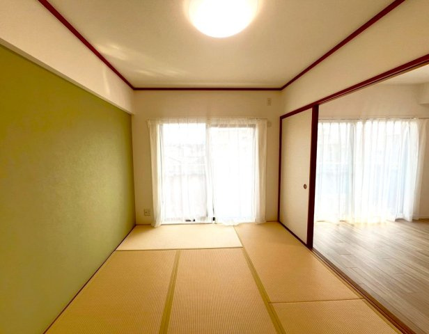 【和室】 | アトムセレクト　ライオンズガーデン東船橋 | バルコニー方向を撮影