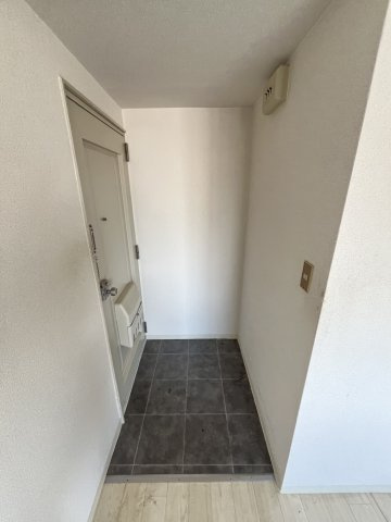 【玄関】