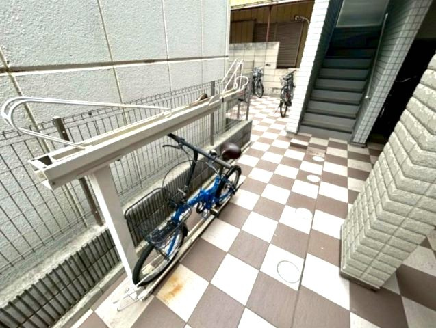 アフェット稲毛Ⅲのエントランス