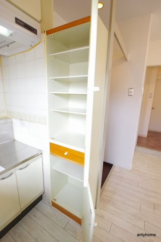 第4エンシンハイツ　仲介手数料無料の収納