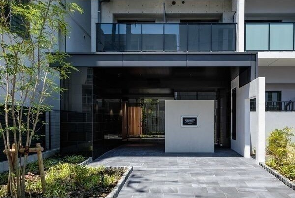 S-RESIDENCE今池beleta(ベレータ)キャンペーン中のエントランス