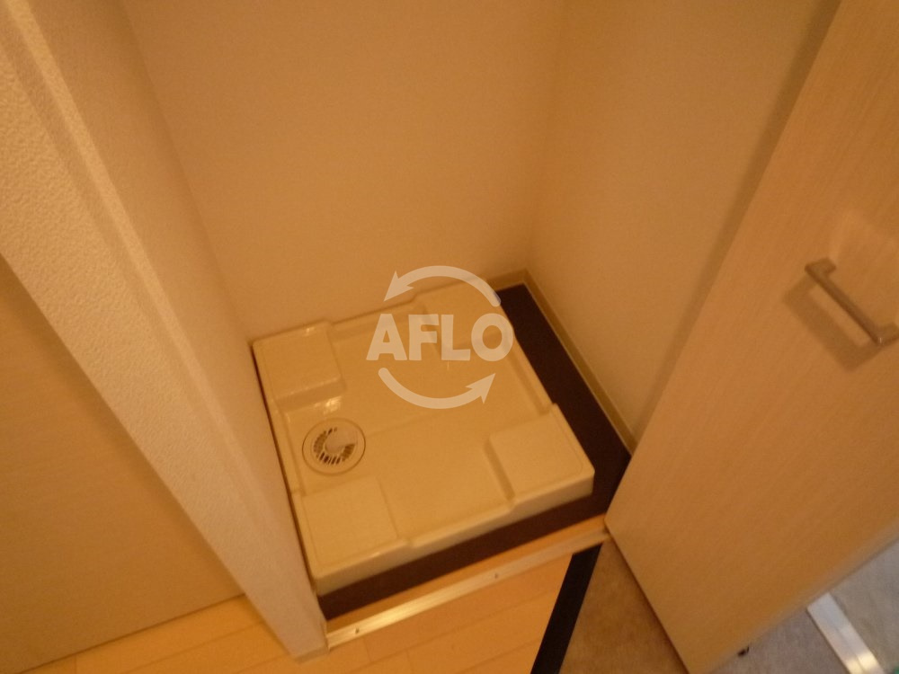 エスライズ梅田東の設備|エスライズ梅田東　洗濯機置き場