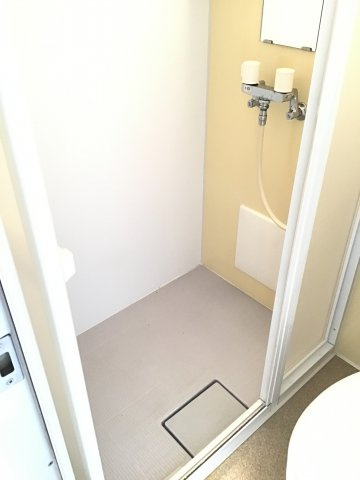 あるゾウパレス六反町の浴室|シャワールームです