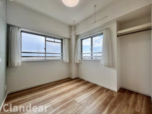 金町ハイツの洋室|ドキドキの新生活も、安心してスタート。ぴったりの住まいを見つけませんか？クランディアが一緒に住まい選びをサポートします‼　まずは、お気軽にお問合せください　＃クランディア