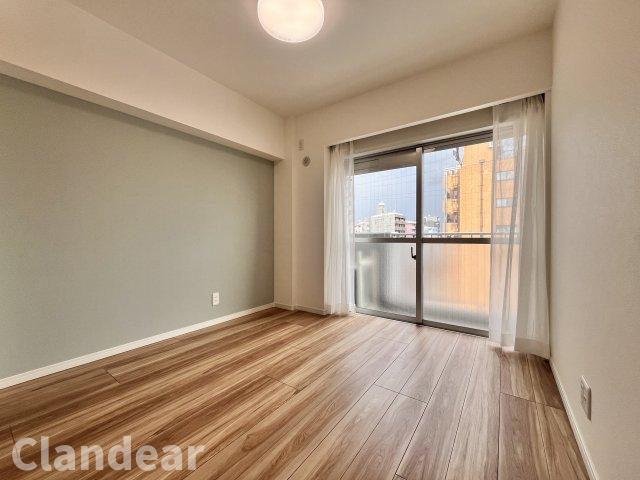金町ハイツの洋室|ドキドキの新生活も、安心してスタート。ぴったりの住まいを見つけませんか？クランディアが一緒に住まい選びをサポートします‼　まずは、お気軽にお問合せください　＃クランディア