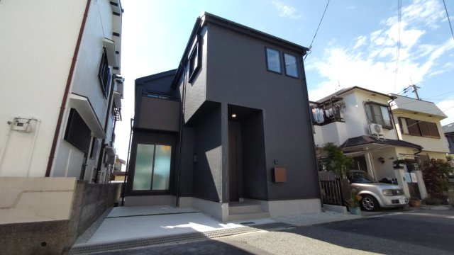 神戸市垂水区千代が丘　新築一戸建ての外観