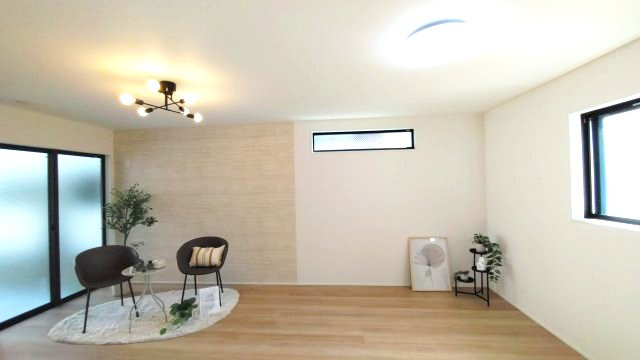 神戸市垂水区千代が丘　新築一戸建ての居間・リビング