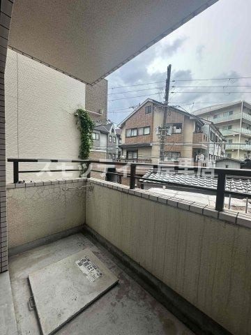 日宝ライフ岸里のバルコニー