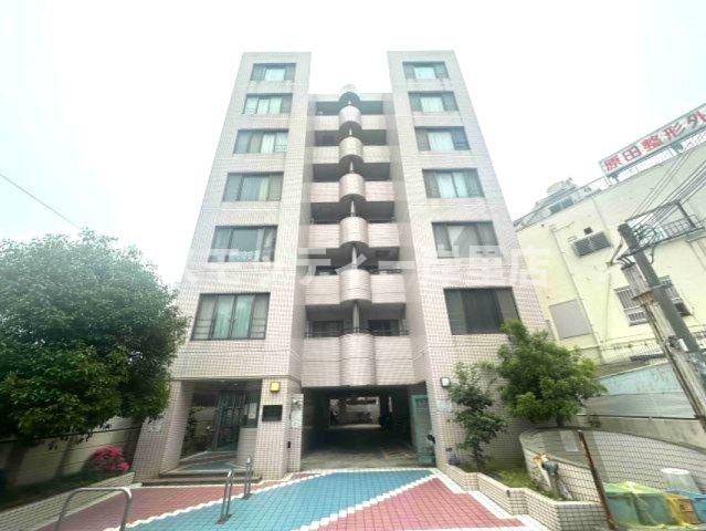 日宝ライフ岸里の外観
