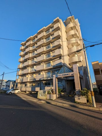ロマーヌ釧路第二の外観