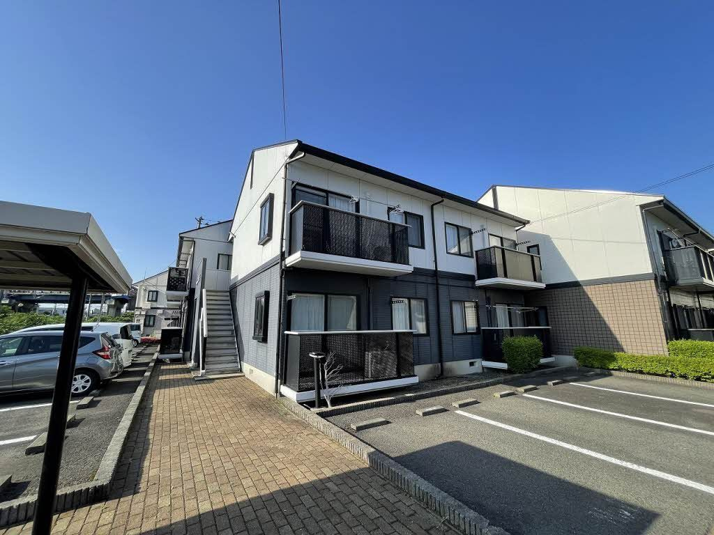 プレステージ川岸 Ｅの駐車場