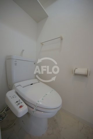コスモリード谷町六丁目のトイレ|ドゥーエ谷町　ウォシュレット付き
