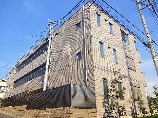 ルミエール東岸町Ａの外観|★耐震・耐火構造の旭化成へーベルメゾン★