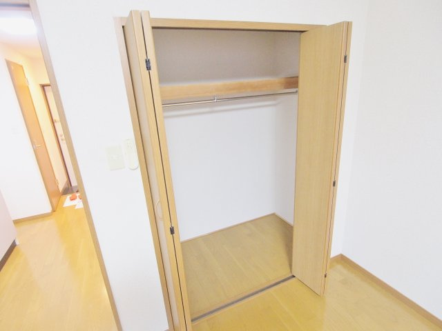 フラット府中の収納